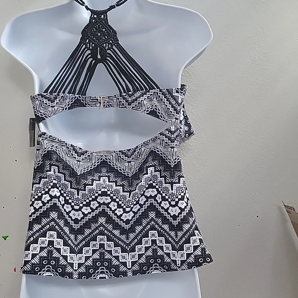 SWIM TOP - Picture 3 of 7
